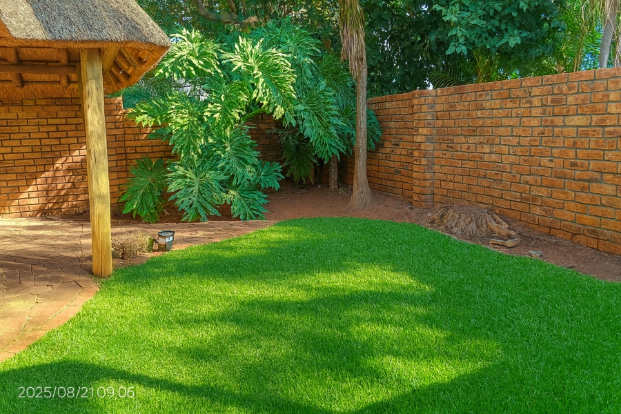 3 Bedroom Property for Sale in Safari Gardens North West